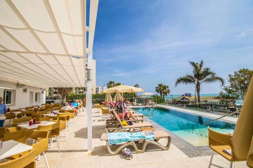 Ocean House 1713 By Ivi Real Estate Torremolinos Exterior foto
